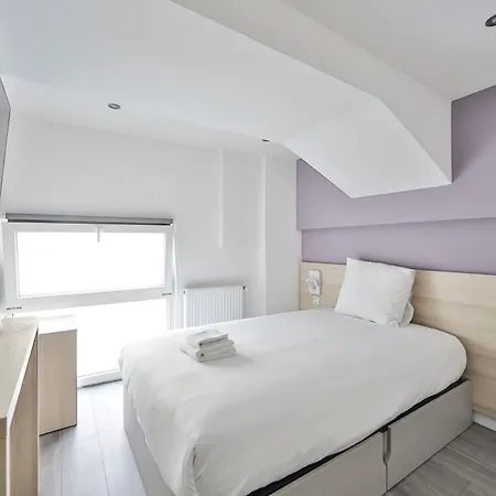 Apartment 10 Fitness Cinema